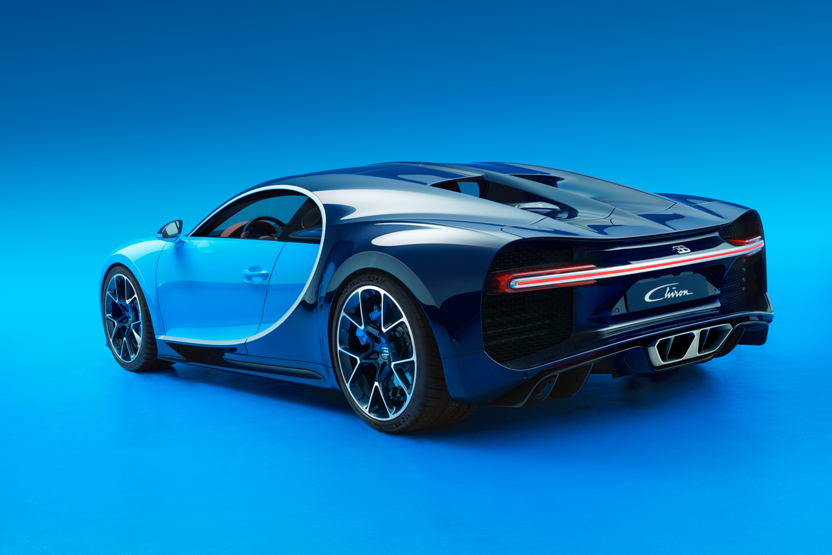 The 1,500-HP, 261 MPH Bugatti Chiron Is Here!