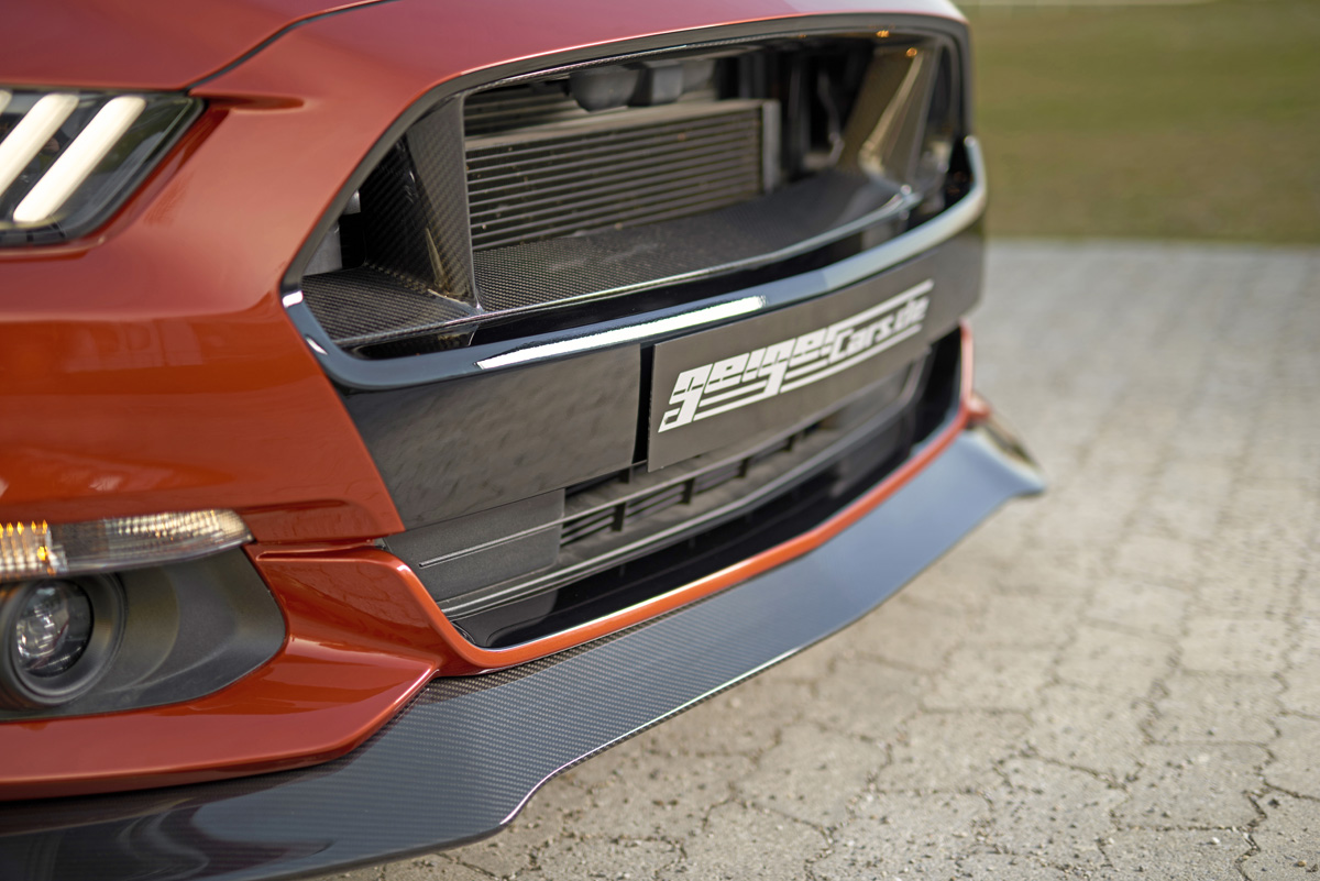 Mustang-Geiger Carbon Schweller inkl. Finnen — Geigercars - Home of US-Cars