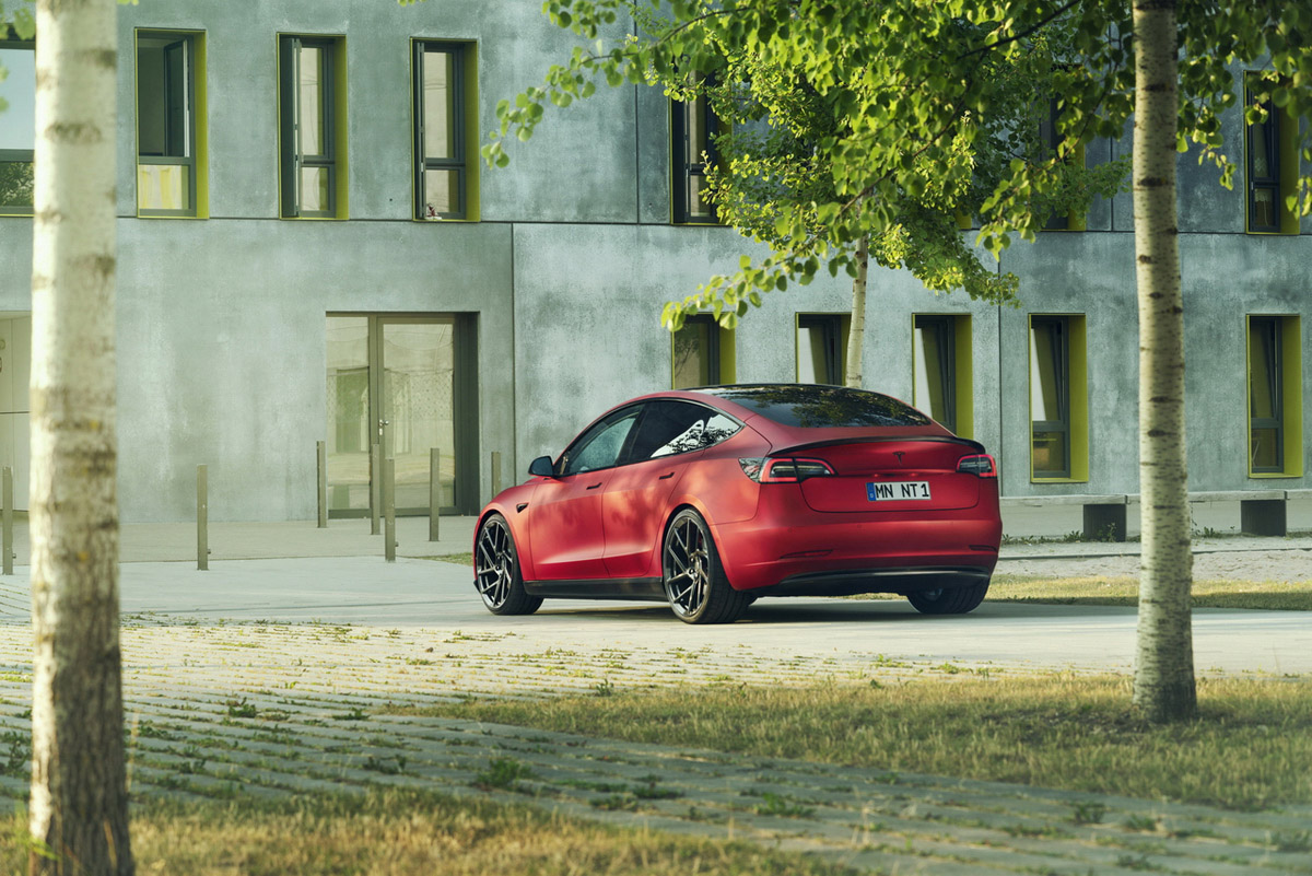 Novitec Tesla Model 3