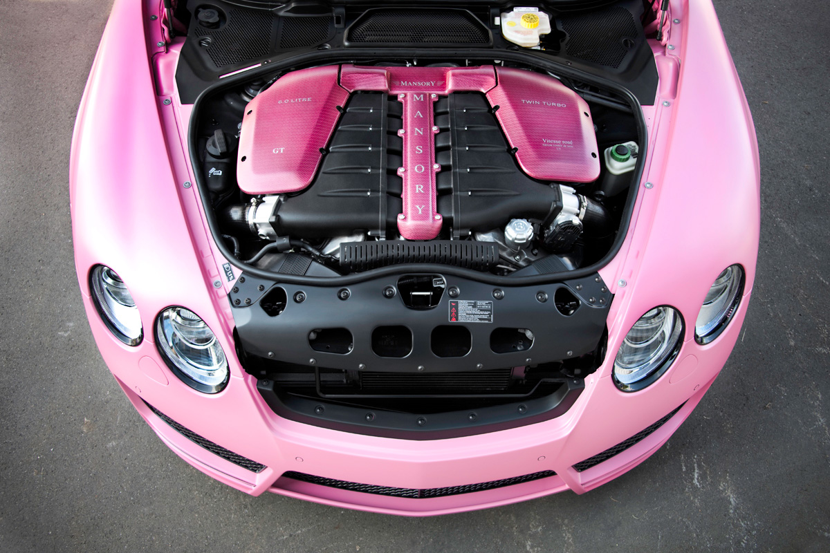 Bentley Mansory розовый