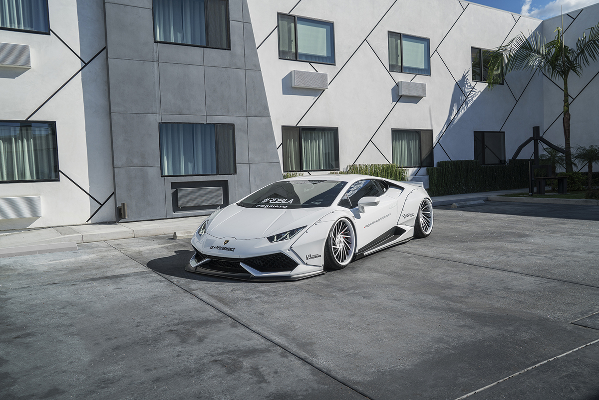 Liberty Walk gives the Lamborghini Huracan the Wide Look